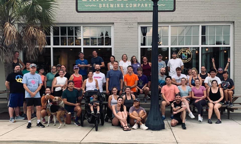 Downtown runners united by beer