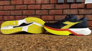 Diadora Gara Carbon 3