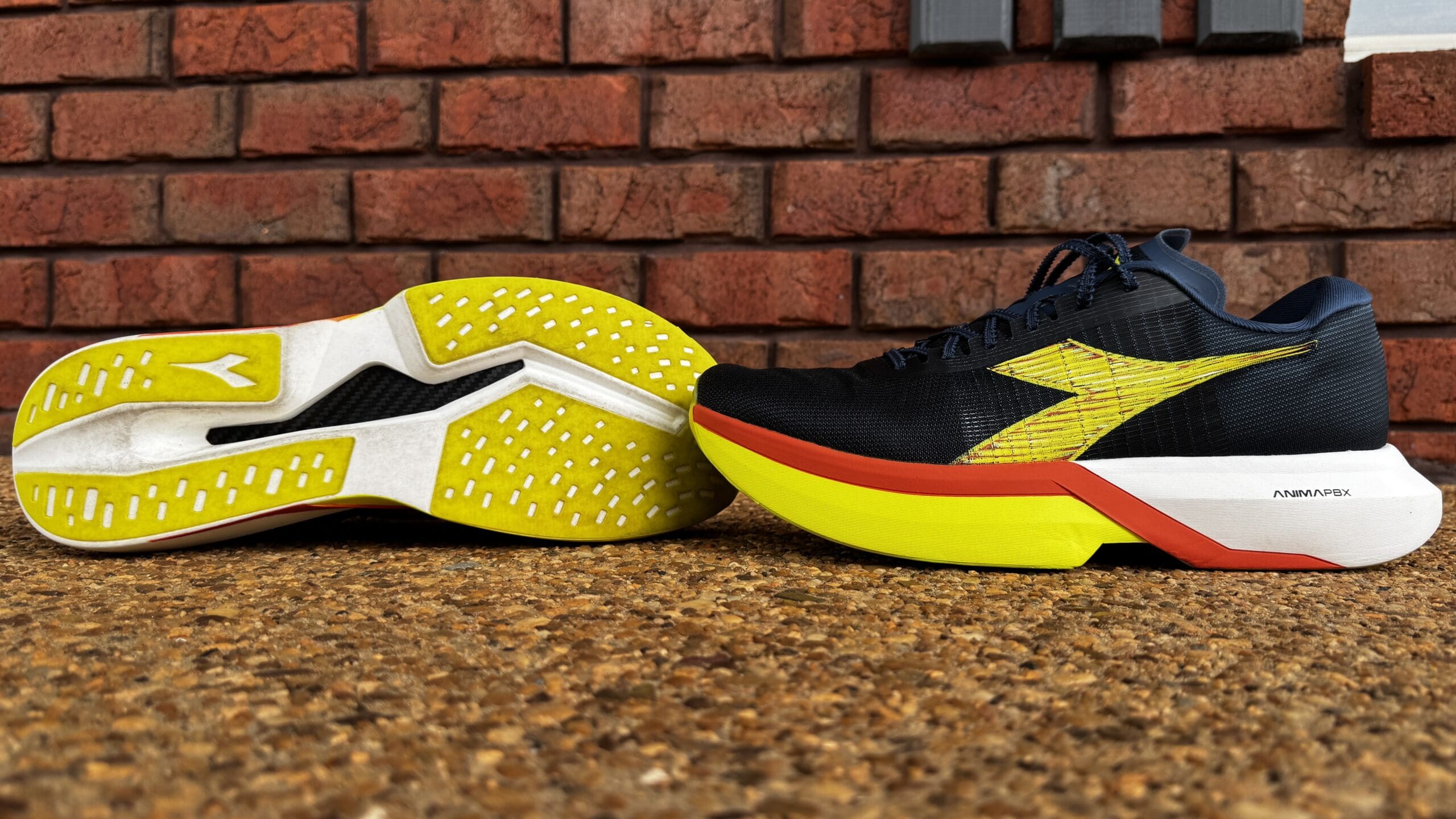Diadora Gara Carbon 3